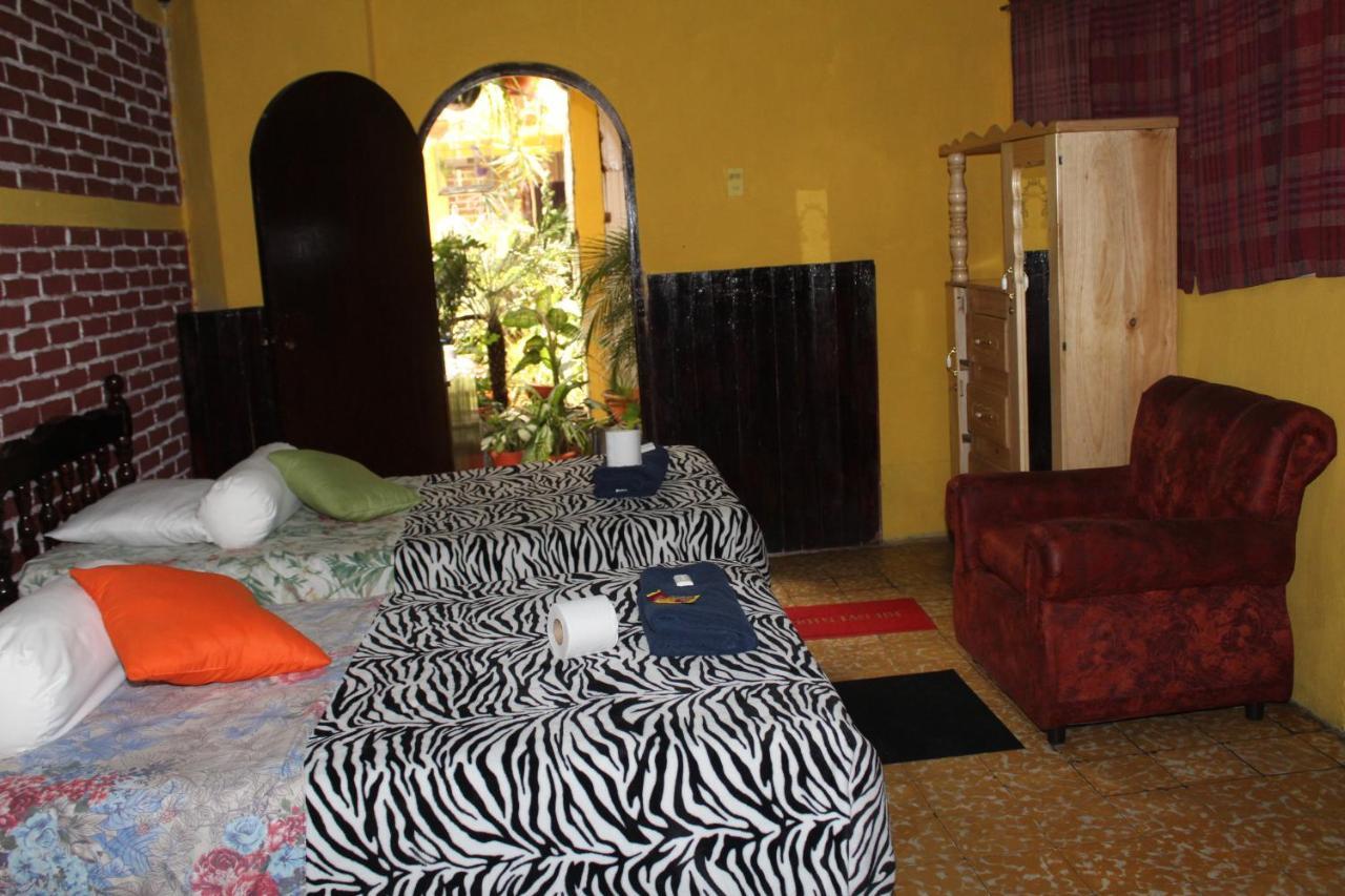 Hotel Casa Del Viajero Κετσαλτενάνγκο Εξωτερικό φωτογραφία